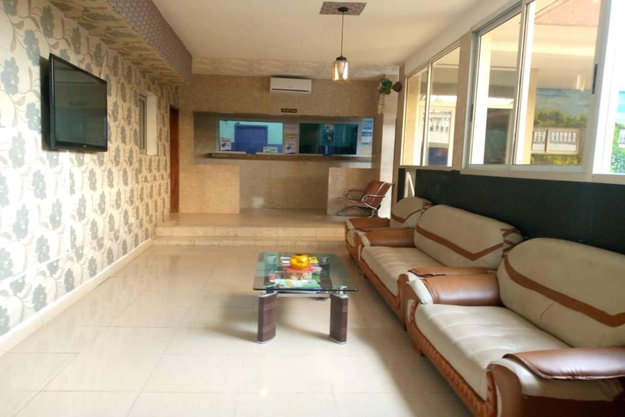 Residence Bethany Palace Abidjan Exterior photo
